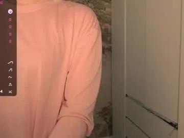 hiaru_cutie — take off shorts #asian #shaved #toy #feet #lovense #tits [999 tokens remaining]