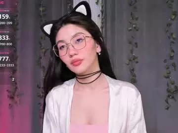 iris_on_cam on Chaturbate 