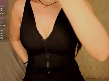 iris_on_cam on Chaturbate 
