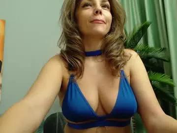 jenniferreys — Your face would look better between my legs. // Goal: Make me cum @goal [1181 tokens remaining] #milf #cum #squirt #mature #cuckold #cum #feet #blonde