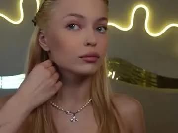 Avatar of kelly_peachpiee