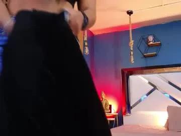 laady_brownn — Spank me while I suck your cockPVT ON  // GOAL: Oil on ass + spanks [50 tokens left] #deepthroat #bigass #ebony #curvy #fuckmachine