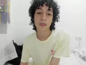 lildan18 on Chaturbate 