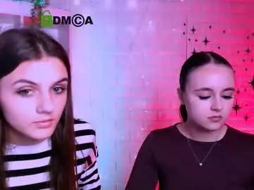 lisa_dark_ — GOAL: dance [302 tokens remaining] Welcome to my room! #cute #18 #shy #teen #nonude