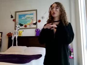 littledeathtrap on Chaturbate 