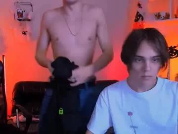 lucas_long_ — GOAL: show dick [170 tokens remaining] Welcome to my room!I'd be glad to meet you #teen #bigdick #lovense #18 #twink