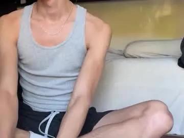 Chaturbate luisapolonio is Freechat luisapolonio — happy friday eve - say hi (: #twink #young #nerdy #skinny