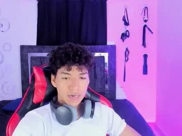 maximiliano_khalil — come and let's enjoy an unforgettable moment! #gay #18 #young #slim #curlyhair