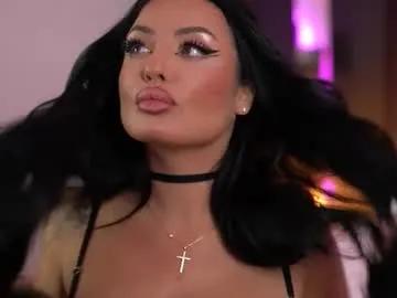 melanyass — GOAL: Get me in the mood [214 tokens remaining]  #new #bigboobs #bigass #lovense #feet