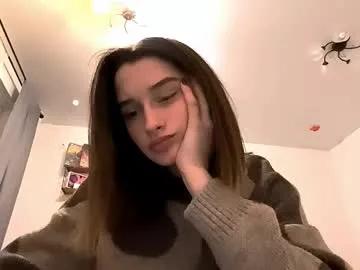 michael_pors — **Goal: Hi Emily Facts about me: I'm just #18 #natural #teen girl who is #new to here, pretty #shy , drawing & coocking [10 tokens remaining]