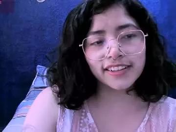 ninayellow on Chaturbate 