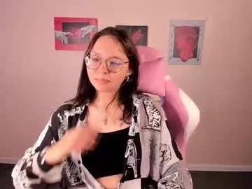 noora_moore on Chaturbate 