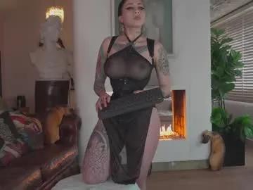 nuryforerogh —  ALL NAKED #anal #young #bigass #bigboobs #squirt   [1100 tokens left]