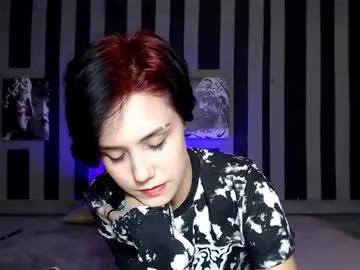 onaloon on Chaturbate