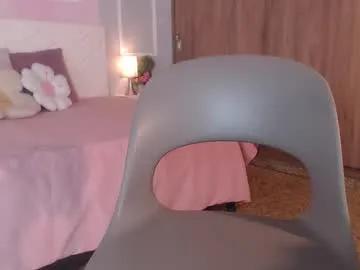 oralarson on Chaturbate