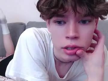 pawclaw on Chaturbate