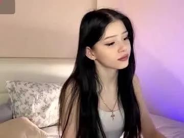 randiburt — GOAL: top off [224 tokens remaining] im Luna  #bigboobs #teen #18 #bigass #cute