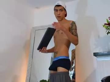 russell_adams_ on Chaturbate 