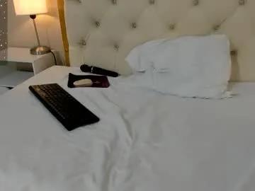 saraa_cute1 — rub pussy with saliva on nylon [20 tokens remaining] wetting each of my pantyhose with squirtspecial pattern:396999169369509 #heels #pantyhose #stockings #goddess #mature