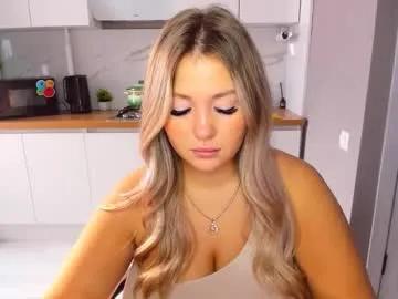 sarahmils on Chaturbate 