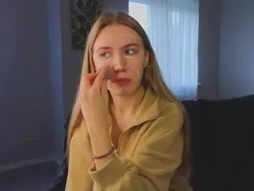 succubelle on Chaturbate 