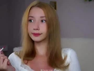 sunnmoonn on Chaturbate 