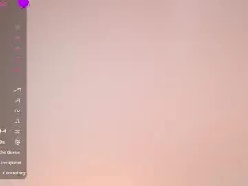 valen_ross_ on Chaturbate