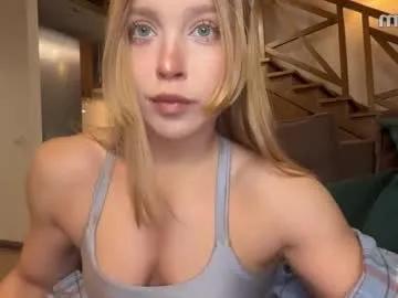 vanillalivitski on Chaturbate