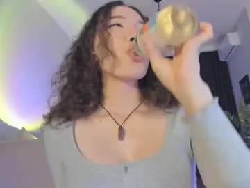 yours_meyy on Chaturbate