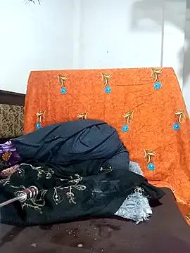 Aashixxx12 on StripChat 