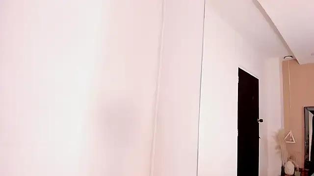 Alicee_Evans_ — oil tits+massage 