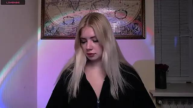 AliceHotty_ — flash boobs