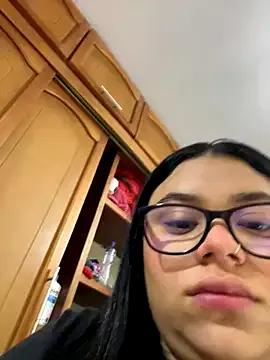 alissonfernandez_ — Nana shows her pussy