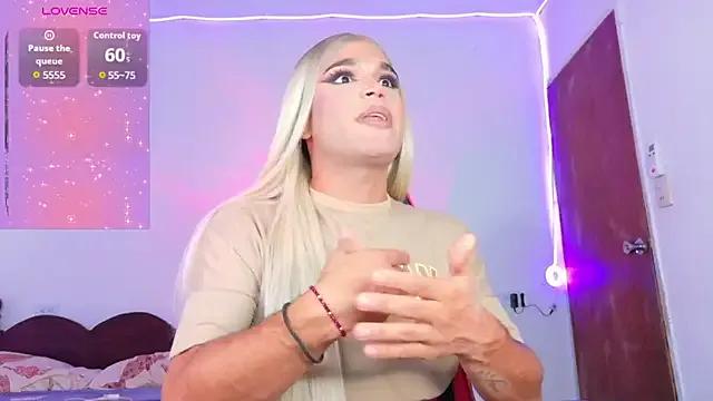 AllisonsweetZ on StripChat 