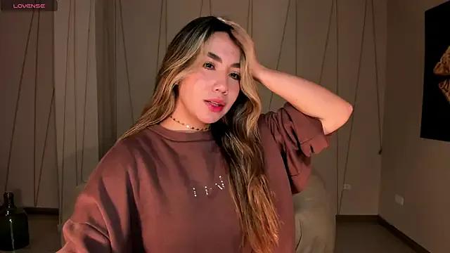 StripChat AnnieMonroe1 is Freechat AnnieMonroe1 — Camel toe