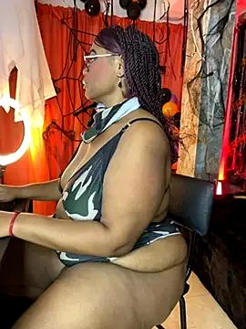 AranzalatinBlaks1 on StripChat 