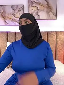 azza__ — Ass + oil + bounce + spanks