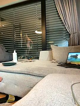 Bella-Tight on StripChat