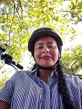 bellapaty on StripChat 