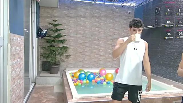 Boysgang_sex — NAKED AND LICK BALLS