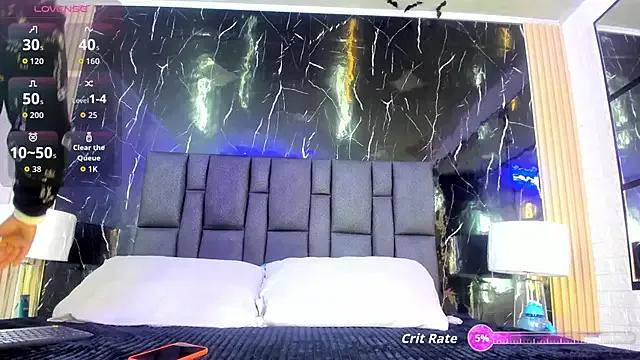 BustyGlow on StripChat