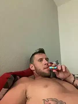 Camcam21 on StripChat 