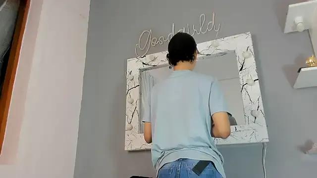 Avatar of camillo_virgil