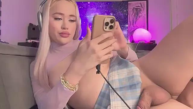 Carrie_Colbyxx on StripChat 