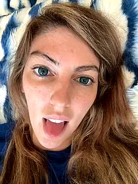 CelestialRuby on StripChat 