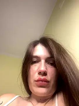 Cute_Erika — show pussy