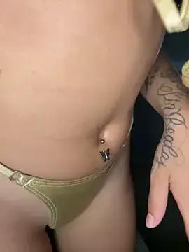 Daddyslut2_0 on StripChat 