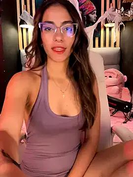 Avatar of elegant__rouse