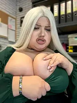 Eliaden on StripChat