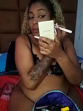 ELLA_KELLY on StripChat 